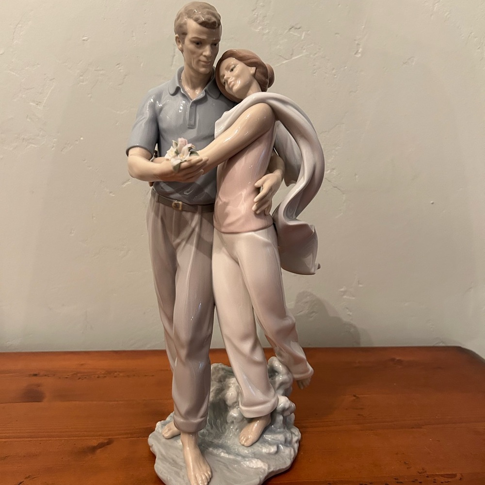 Lladro You’re Everything To Me